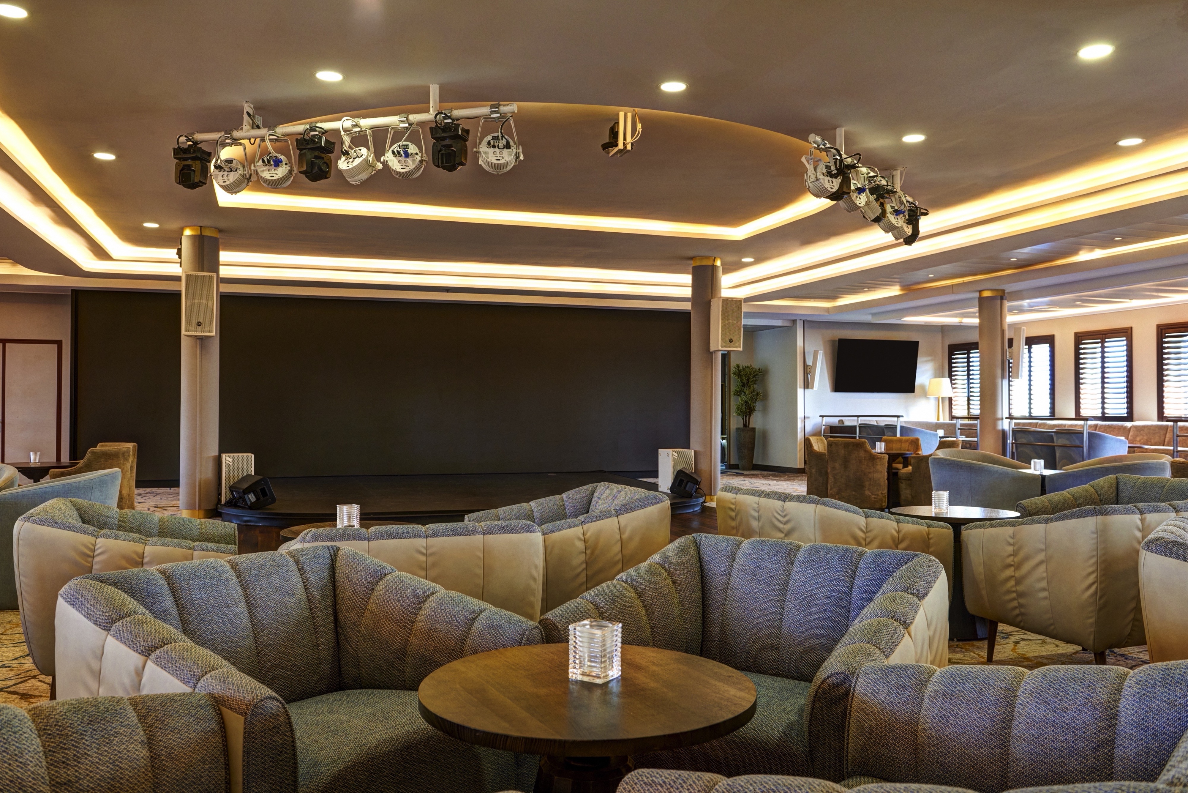 Wind Surf - Lounge